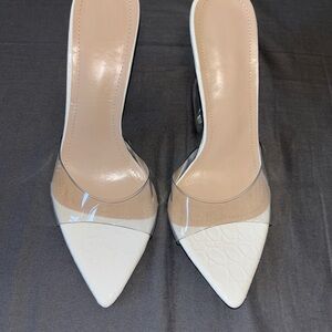 Elegant White Women's Heels Size 37 / US size 6.5